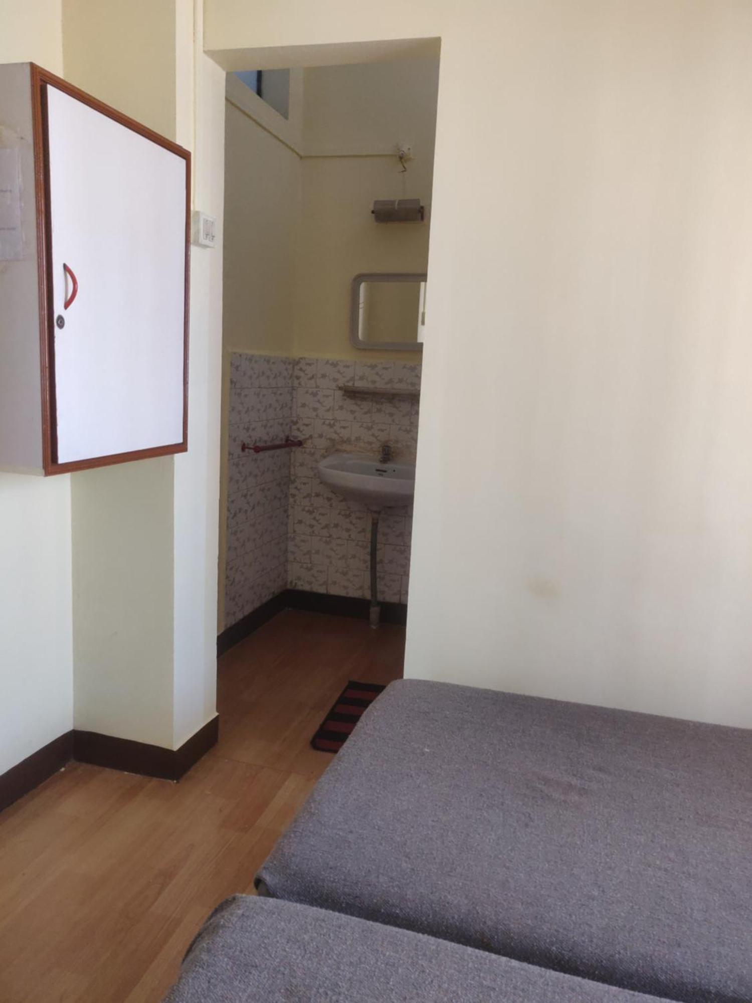 Hotel Parth Residency コールハープル エクステリア 写真