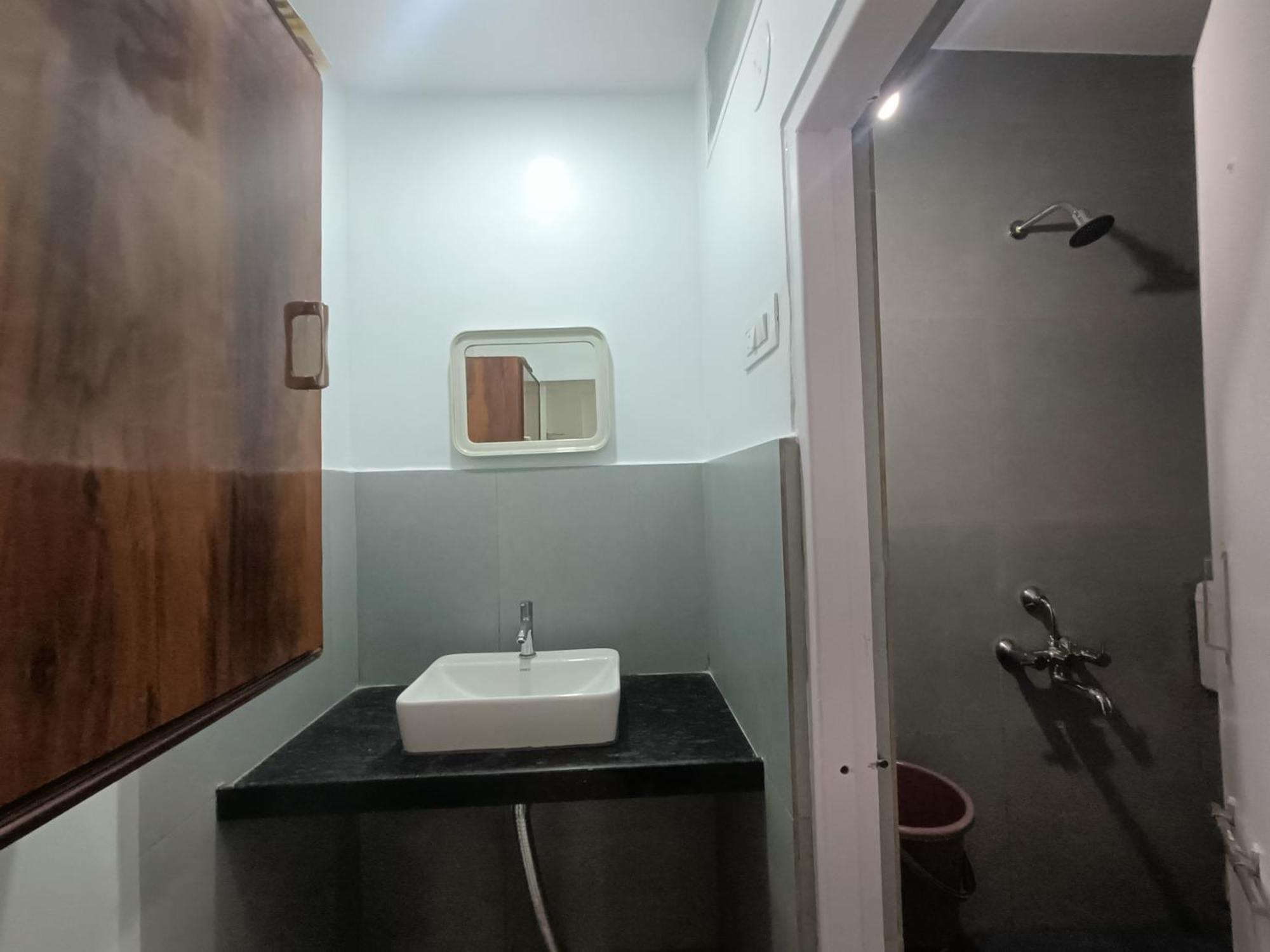 Hotel Parth Residency コールハープル エクステリア 写真