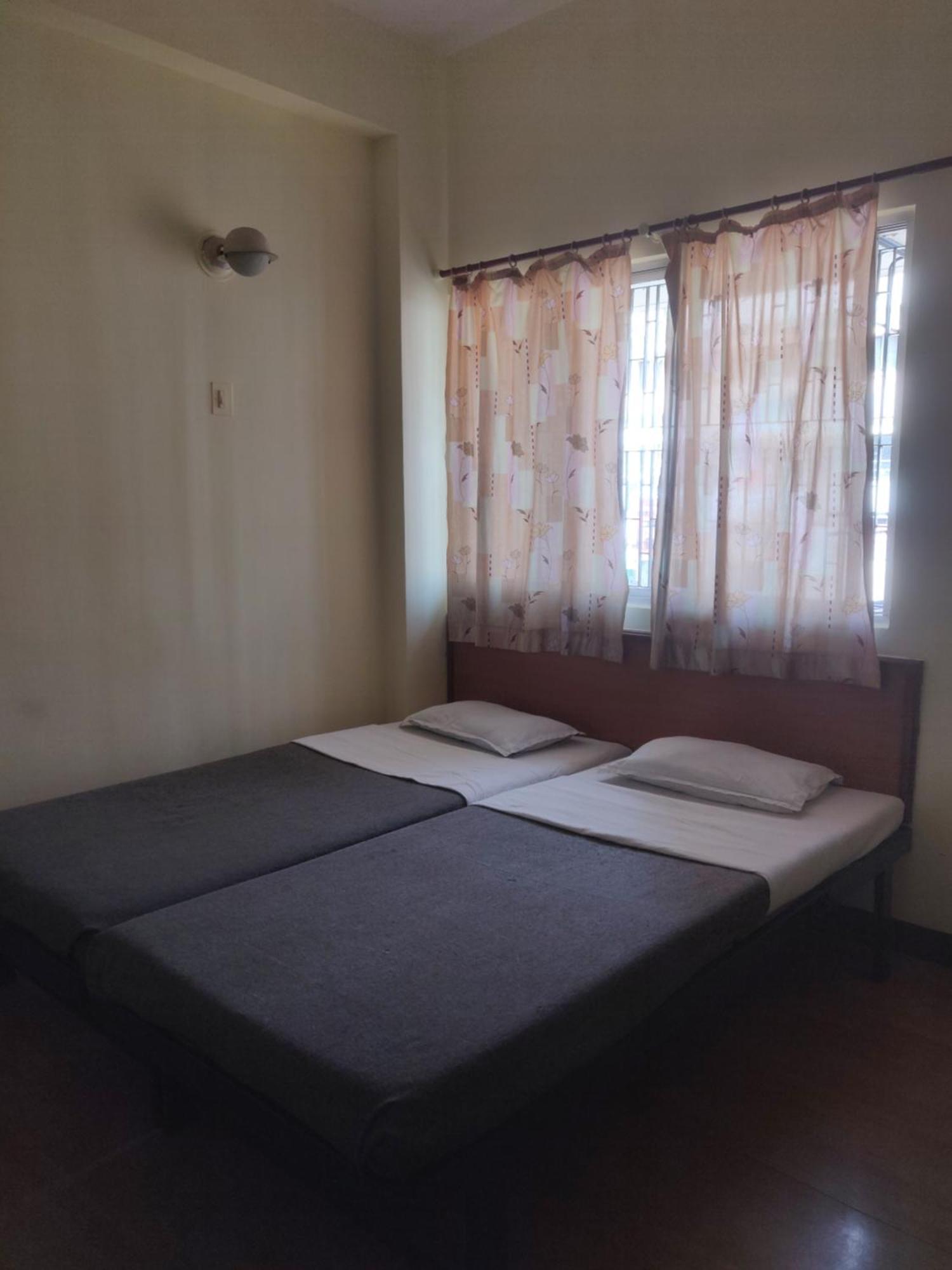Hotel Parth Residency コールハープル エクステリア 写真